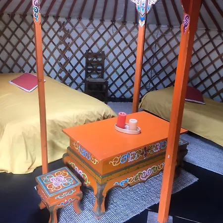 Campo de lujo Yourte Les Hulottes En Comminges Juzet-d'Izaut